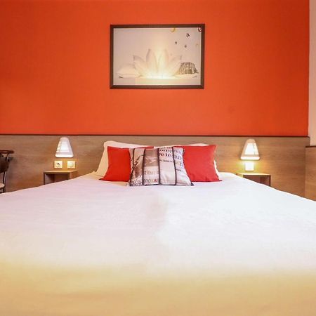Ace Hotel Travel Athee Sur Cher Ngoại thất bức ảnh
